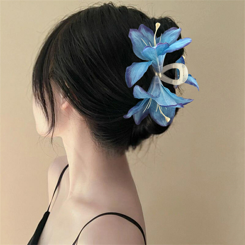 مشابك شعر على شكل زهرة الزنبق  - مراجعة Travel Accessories Aesthetic وسعره